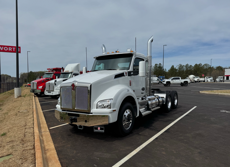 2026 Kenworth - image 2