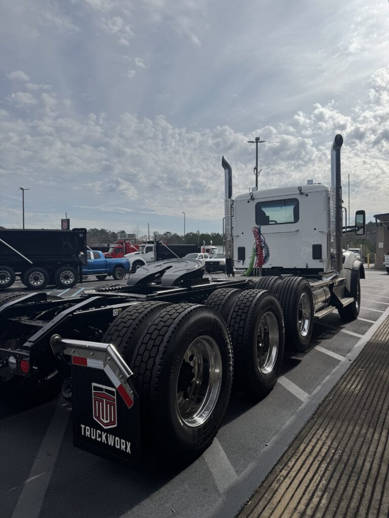 2026 Kenworth - image 9