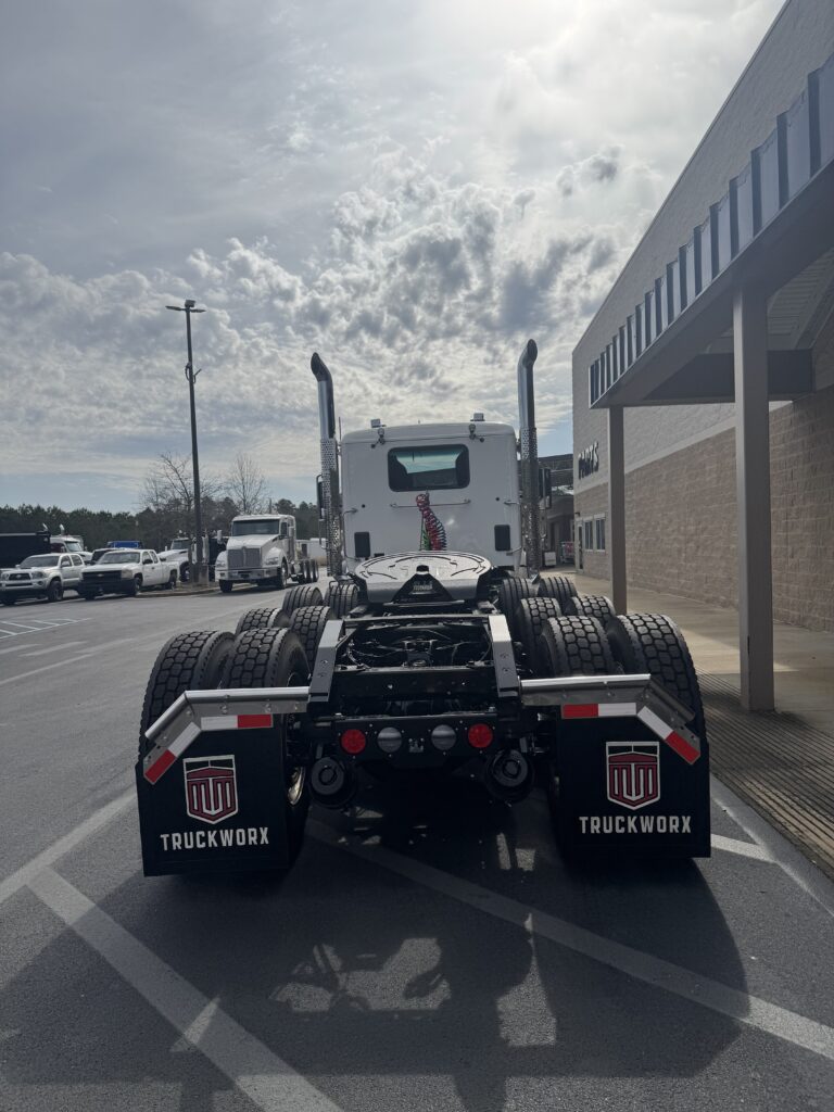 2026 Kenworth - image 8