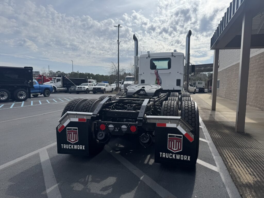 2026 Kenworth - image 7