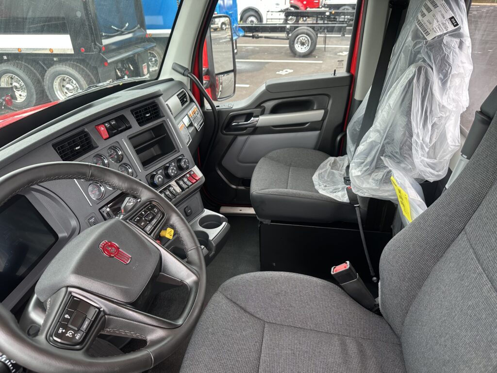 2026 Kenworth - image 9
