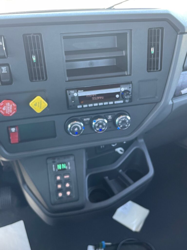 2026 Kenworth - image 9