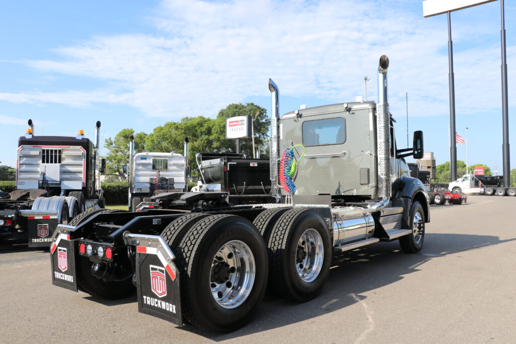 2026 Kenworth - image 5