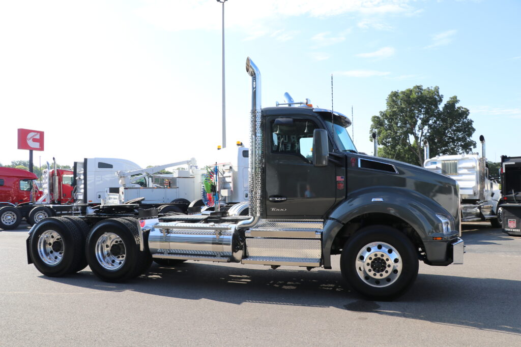 2026 Kenworth - image 7