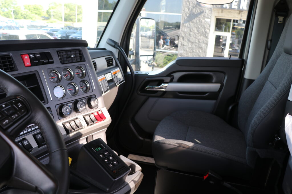 2026 Kenworth - image 9