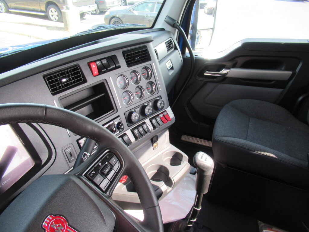 2026 Kenworth - image 9