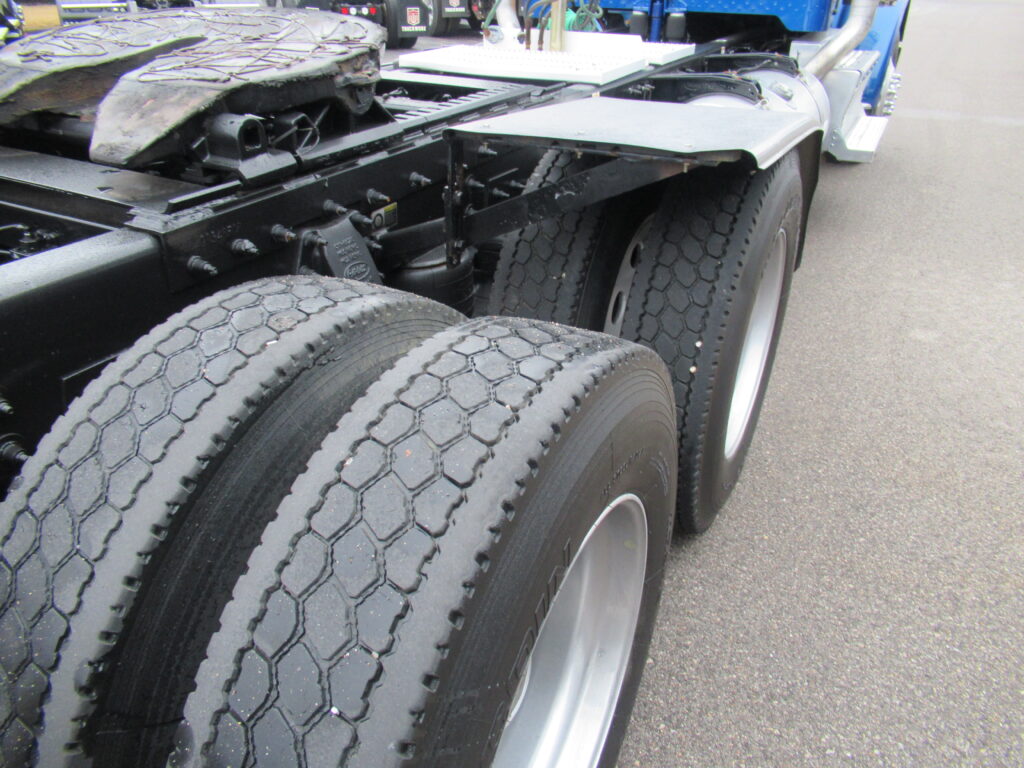 2022 Peterbilt - image 13