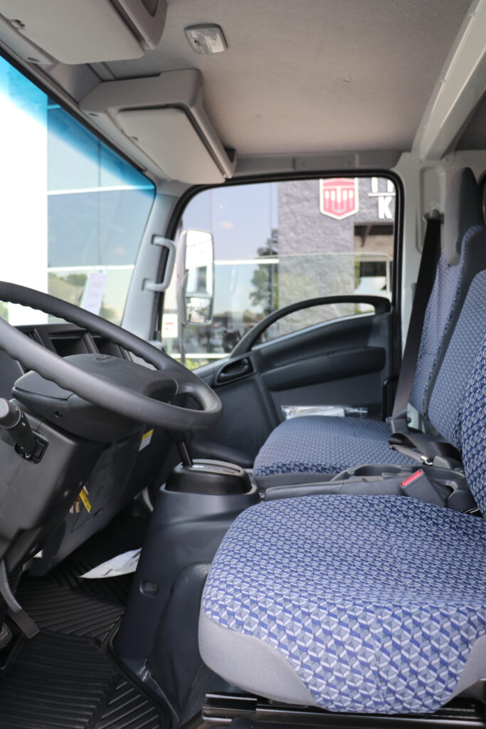 2026 Isuzu - image 10