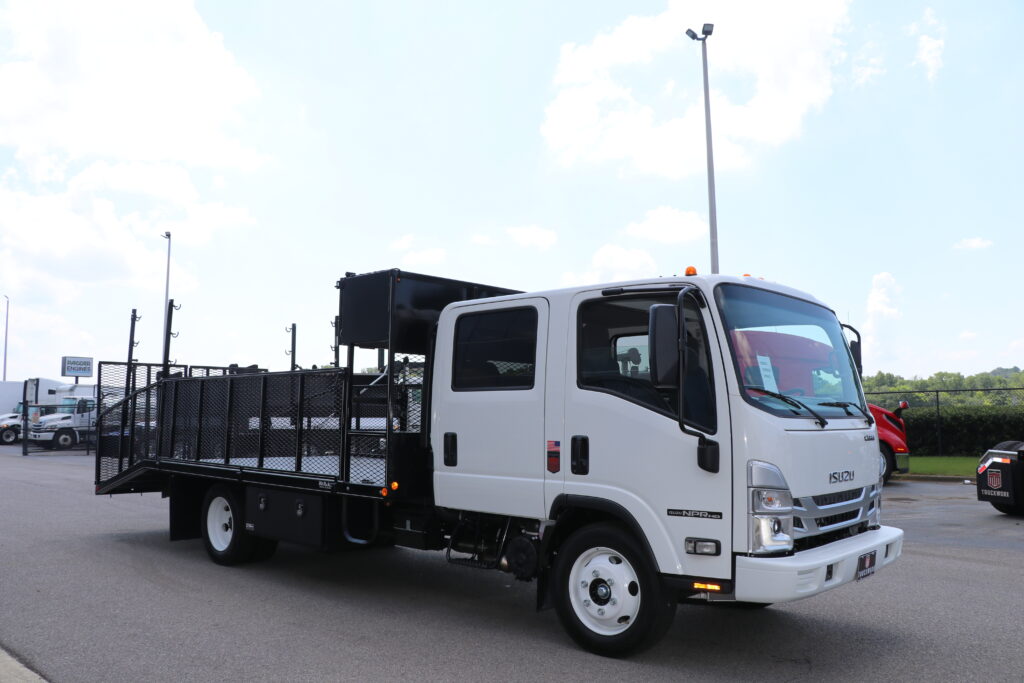 2026 Isuzu - image 6