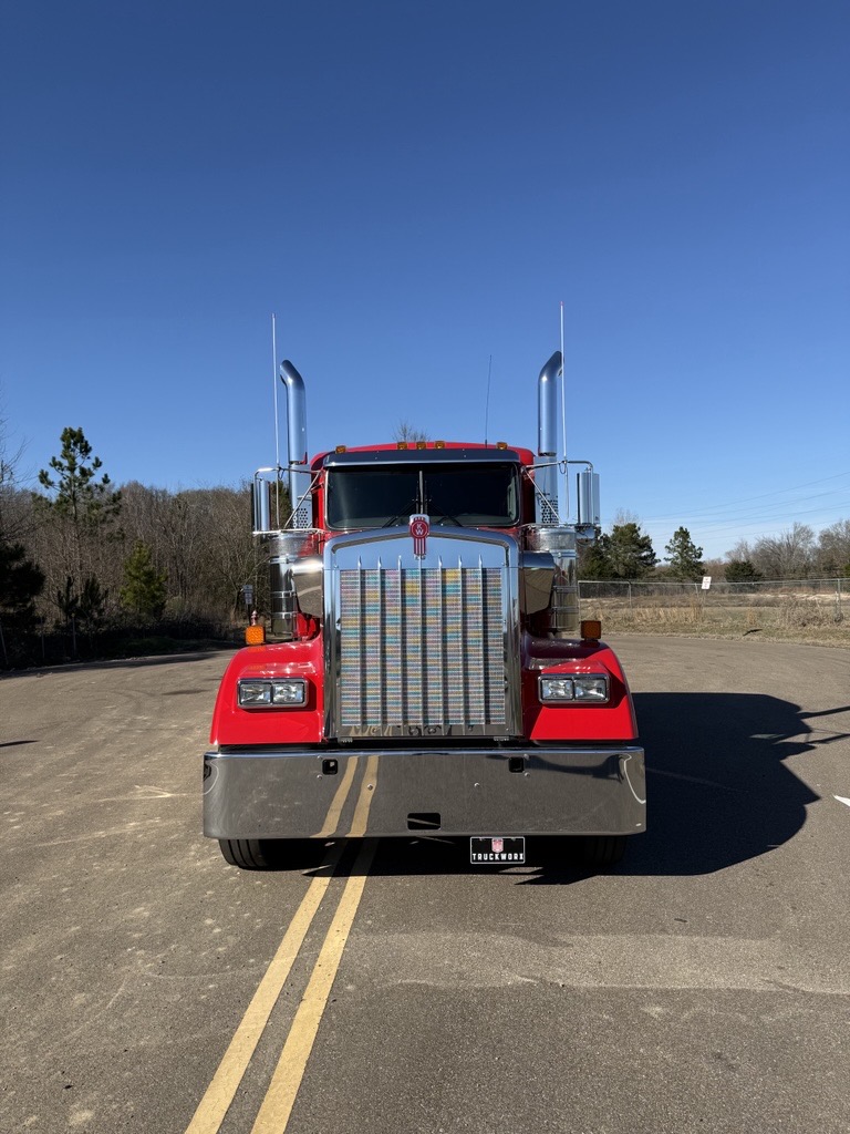 2026 Kenworth - image 2