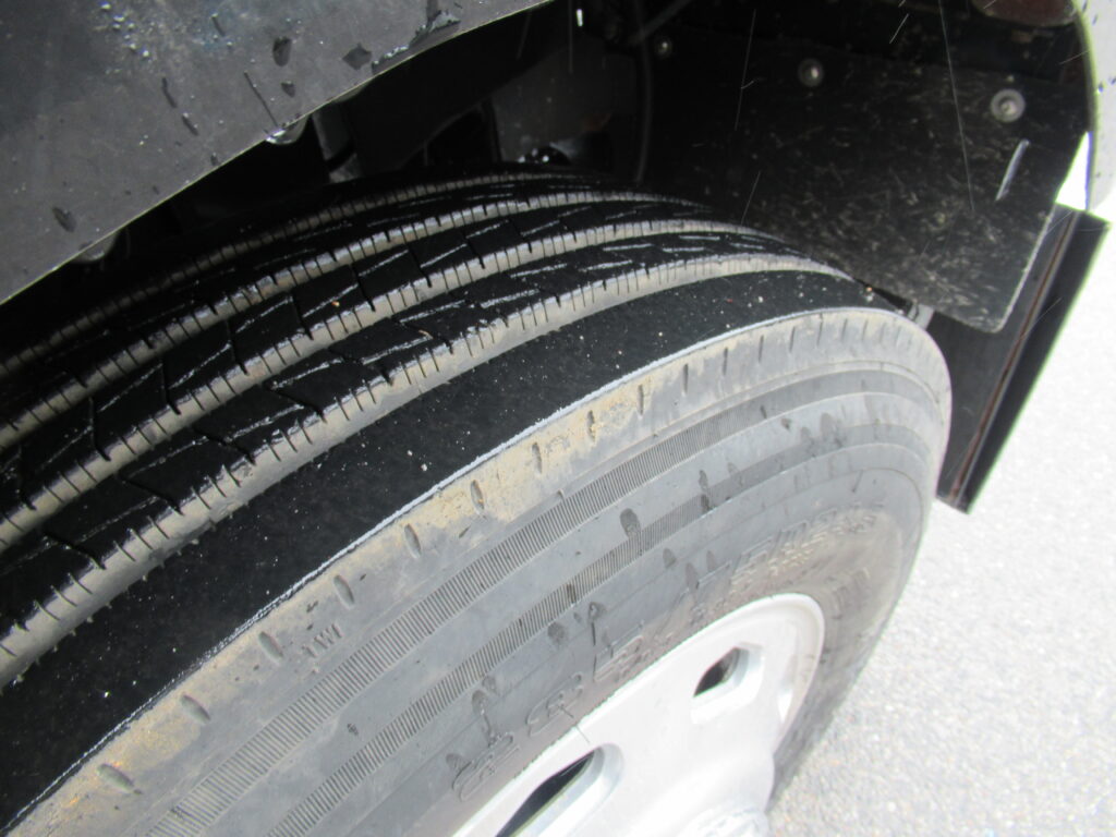 2019 Freightliner - image 12