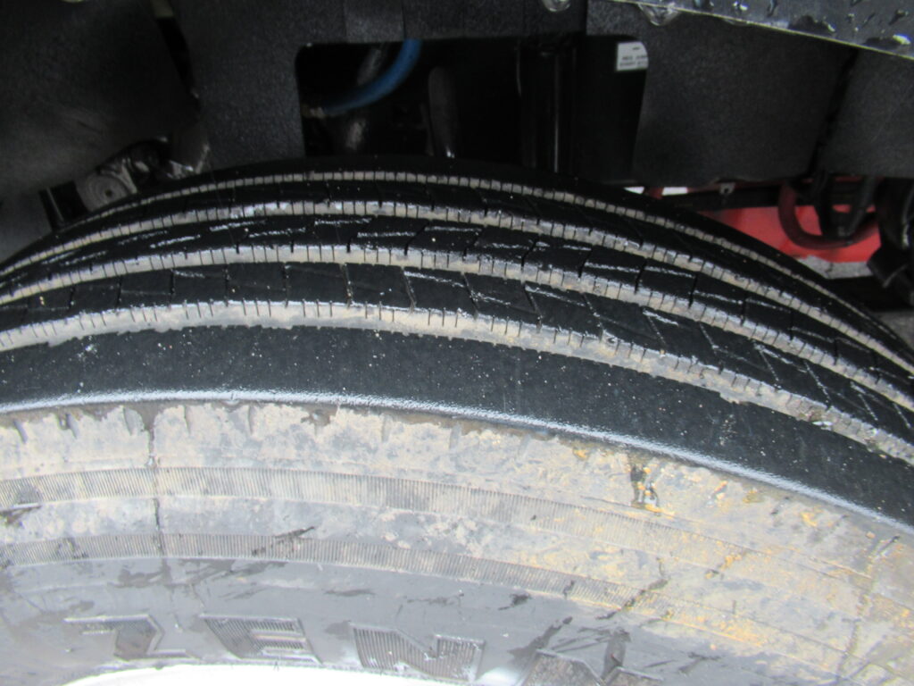 2019 Freightliner - image 13