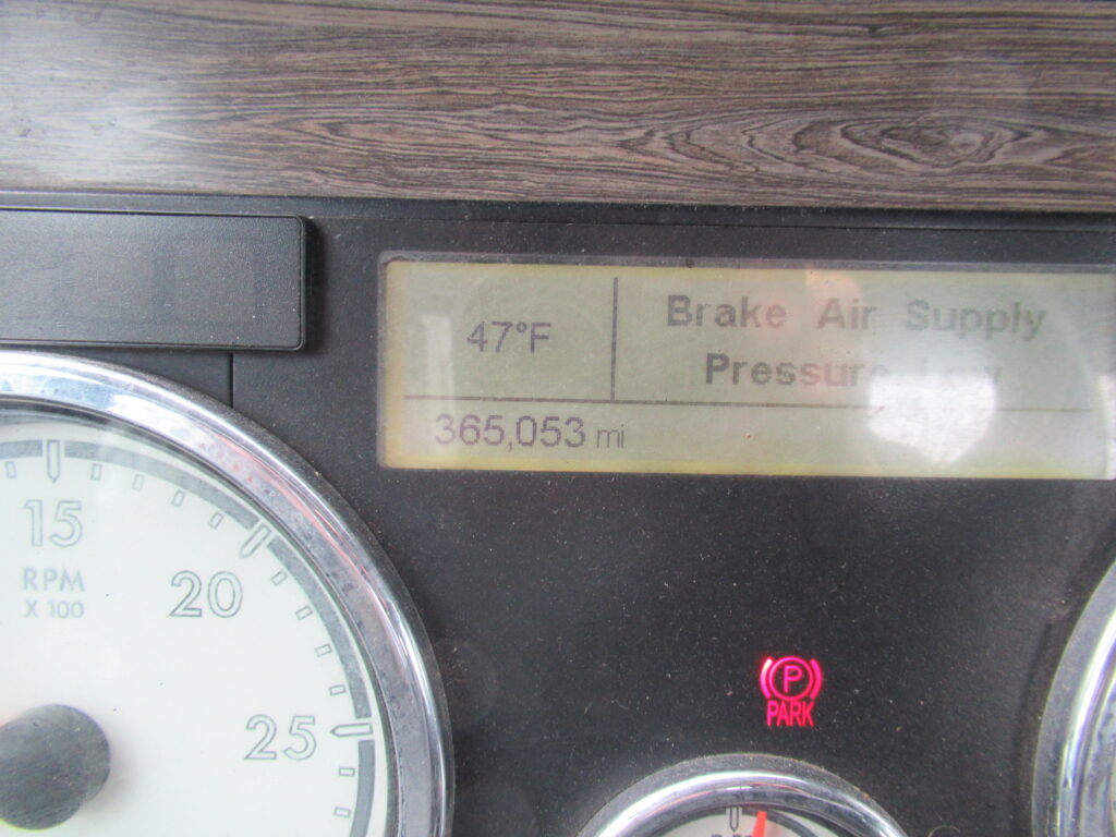 2019 Freightliner - image 16