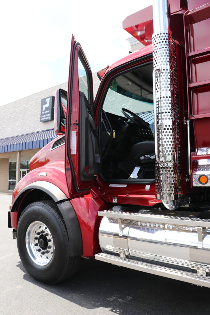 2027 Kenworth - image 8