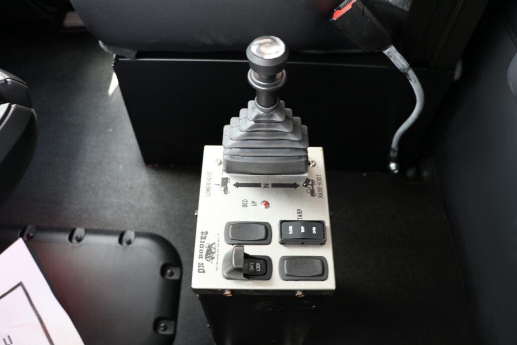 2027 Kenworth - image 10