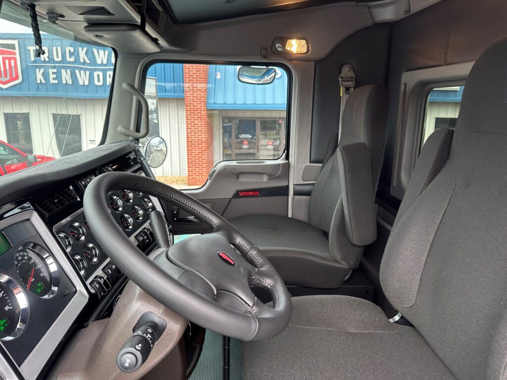 2026 Kenworth - image 8