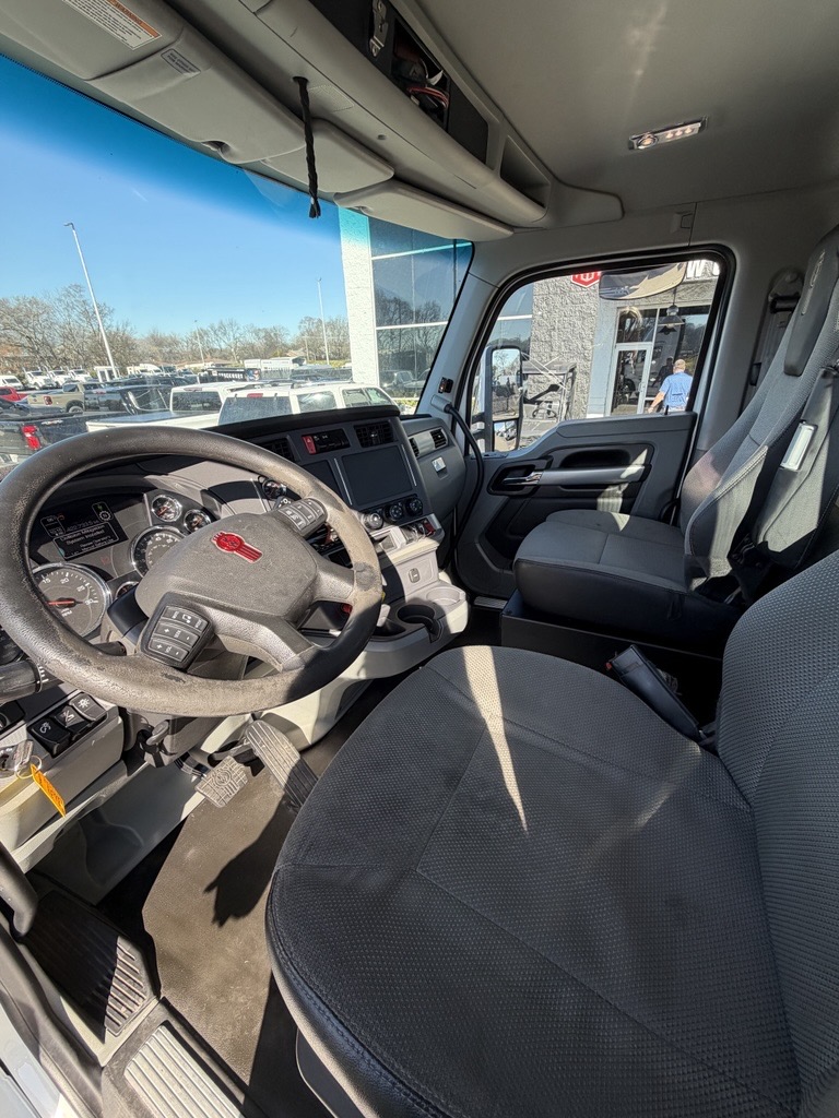 2021 Kenworth - image 6