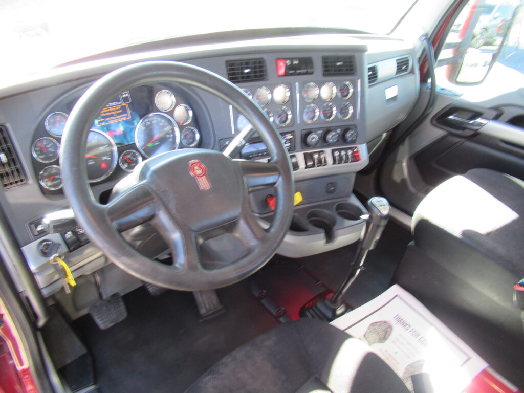 2020 Kenworth - image 11