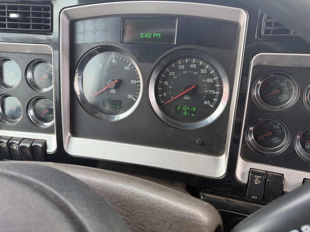 2022 Kenworth - image 4