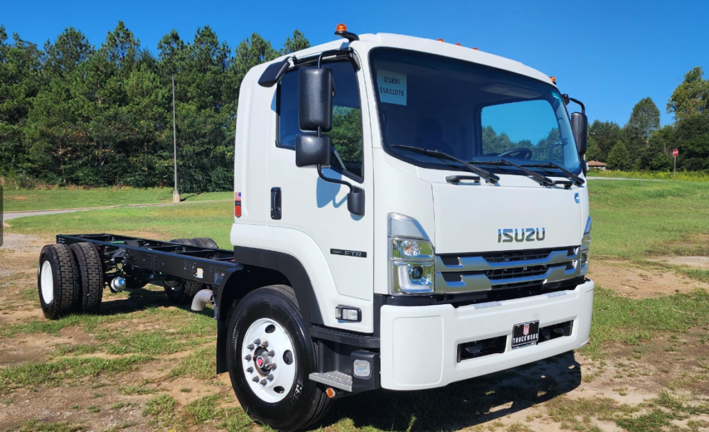 2026 Isuzu - image 1