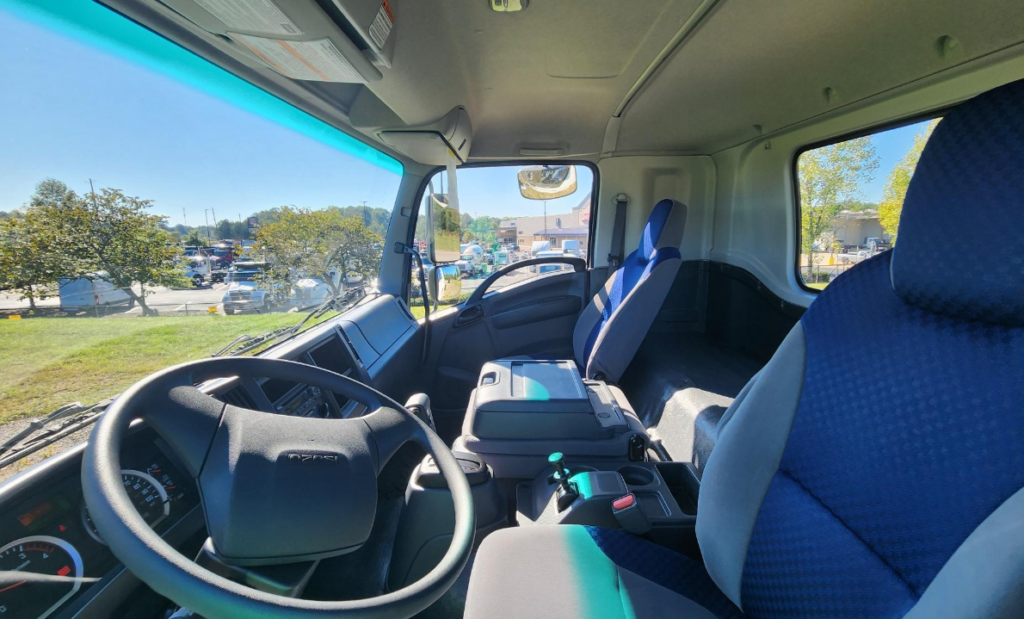 2026 Isuzu - image 5