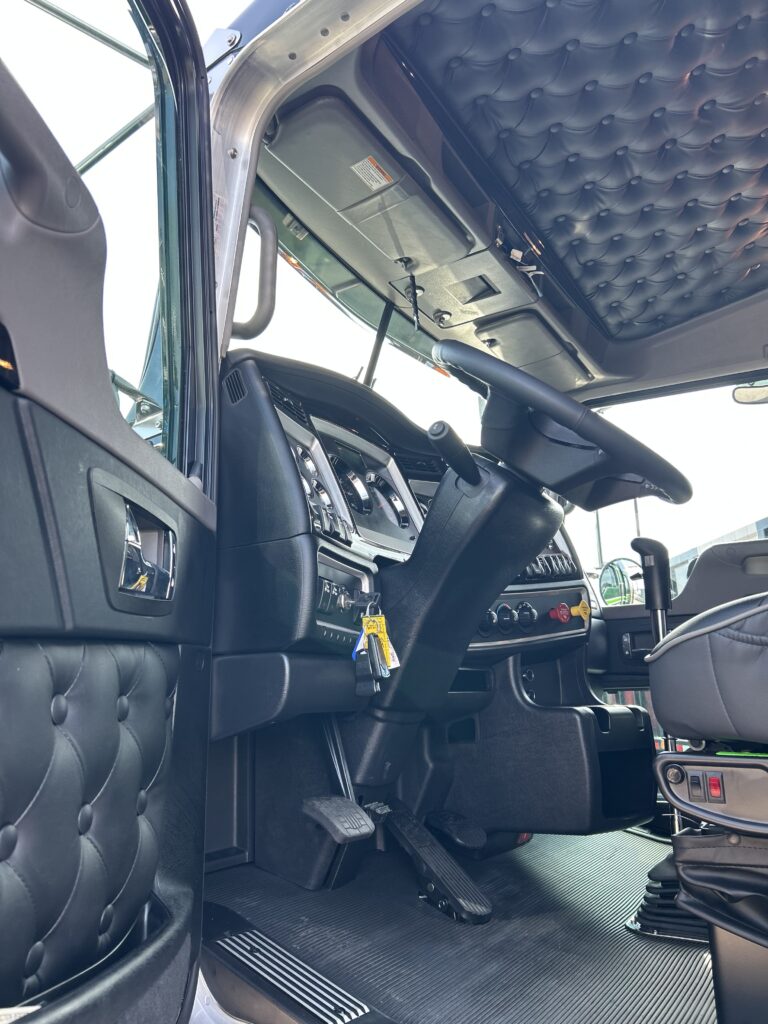 2026 Kenworth - image 8