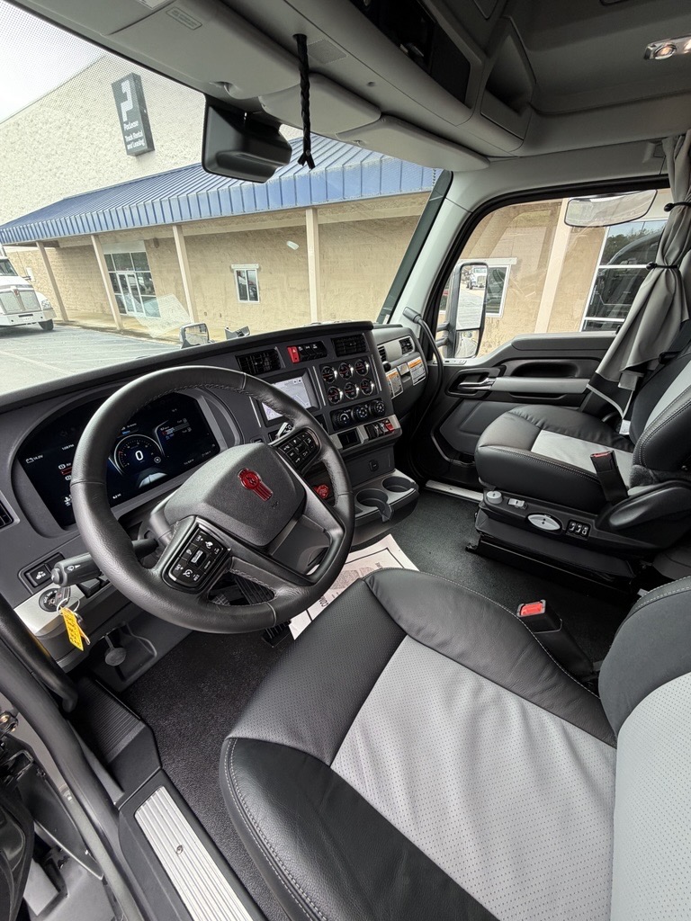 2026 Kenworth - image 6
