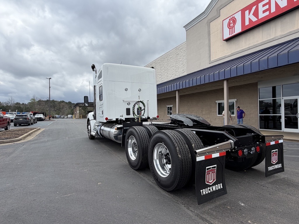 2026 Kenworth - image 5