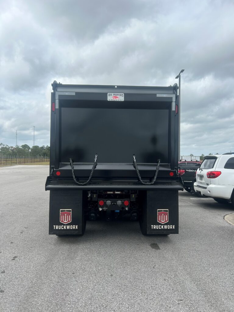 2027 Kenworth - image 6