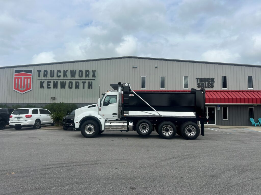 2027 Kenworth - image 2