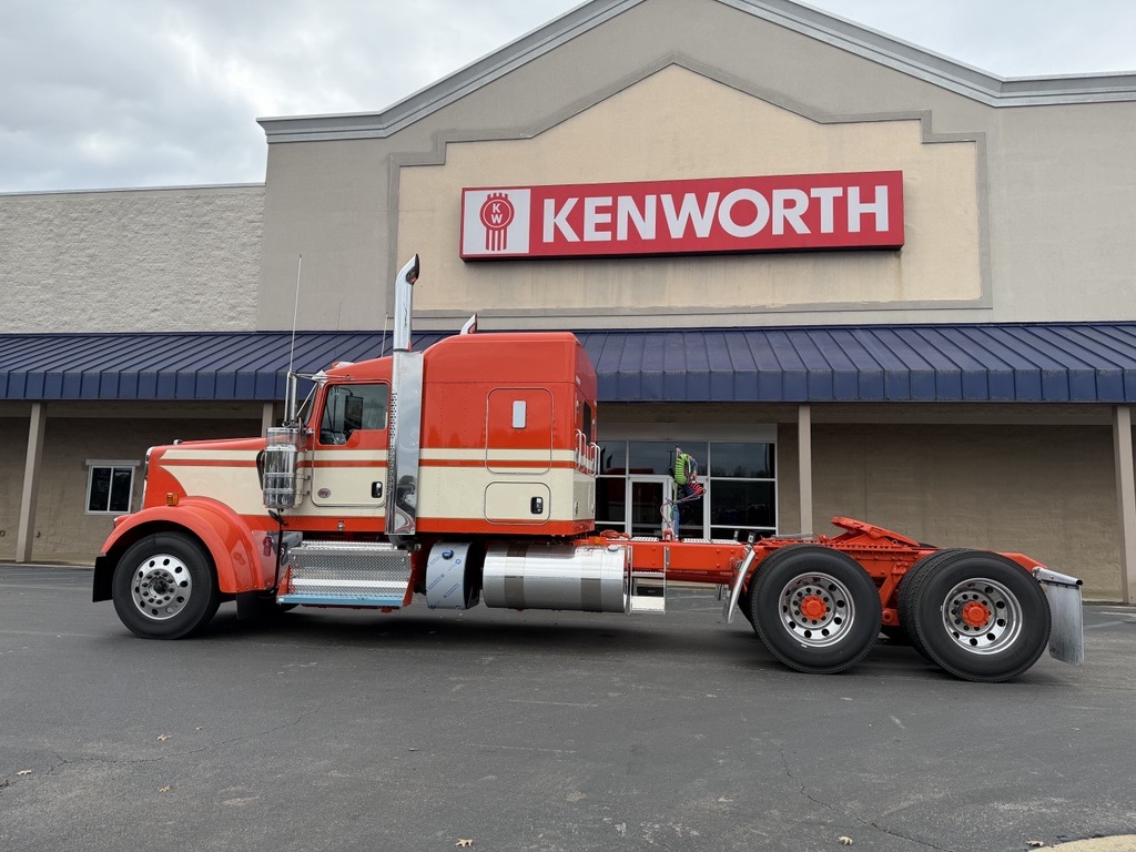 2027 Kenworth - image 3