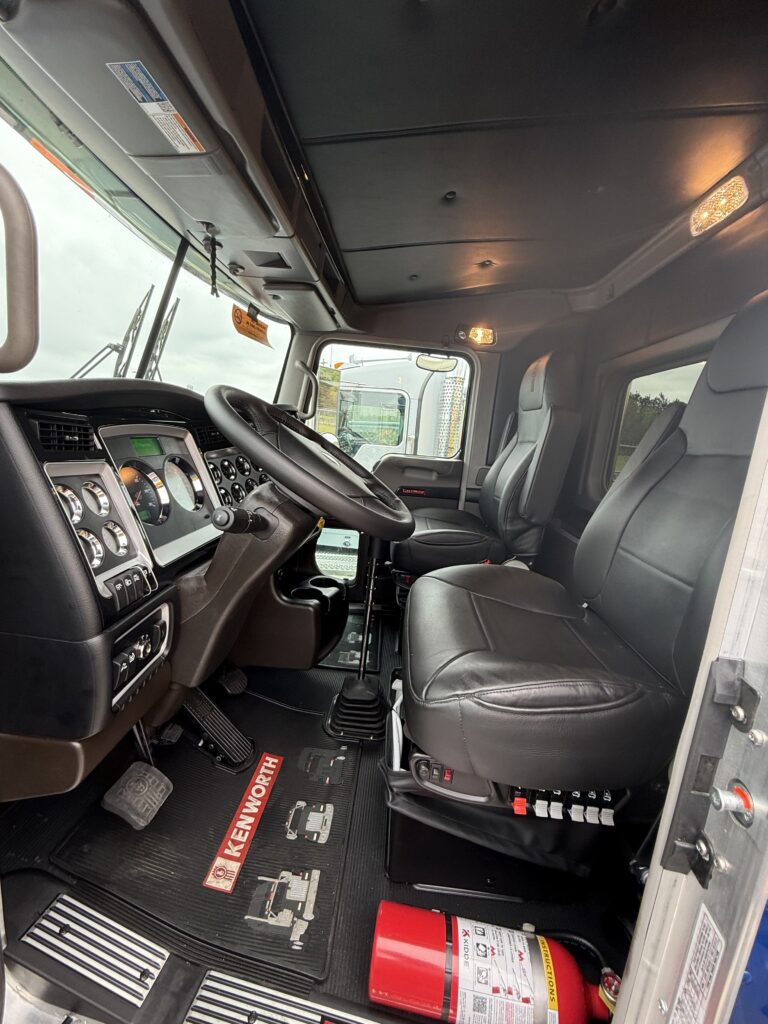 2027 Kenworth - image 9