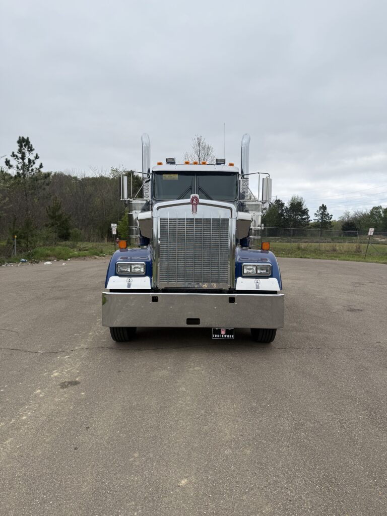 2027 Kenworth - image 6