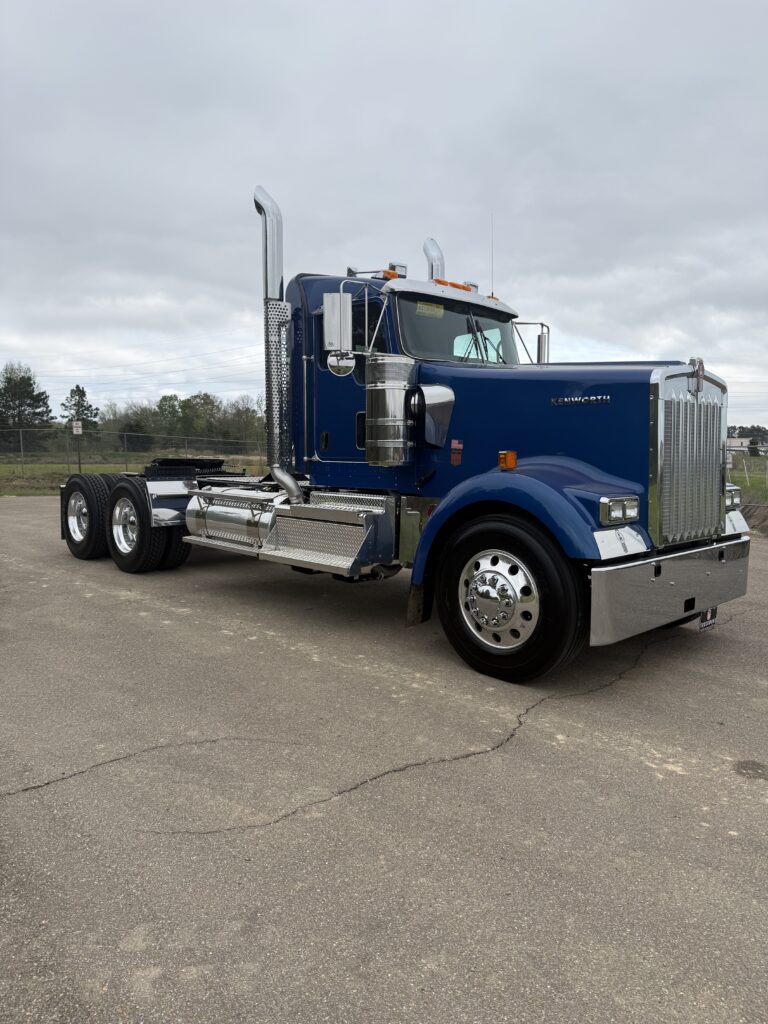 2027 Kenworth - image 1