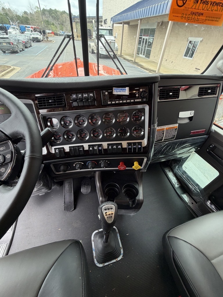 2027 Kenworth - image 11