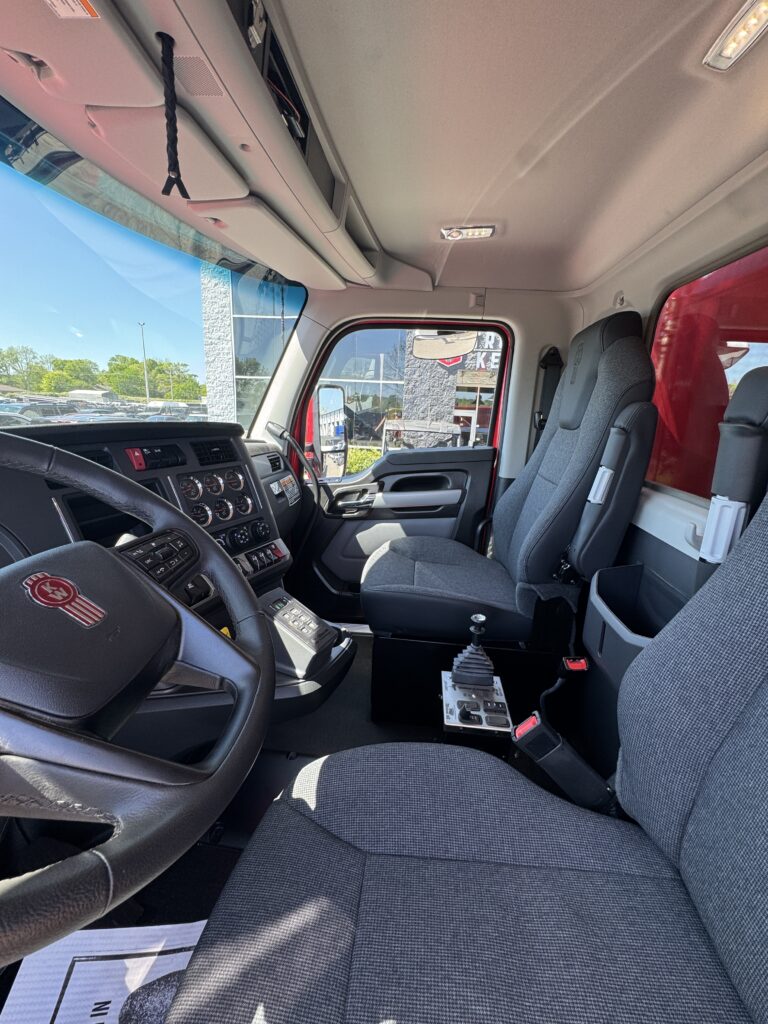 2026 Kenworth - image 8