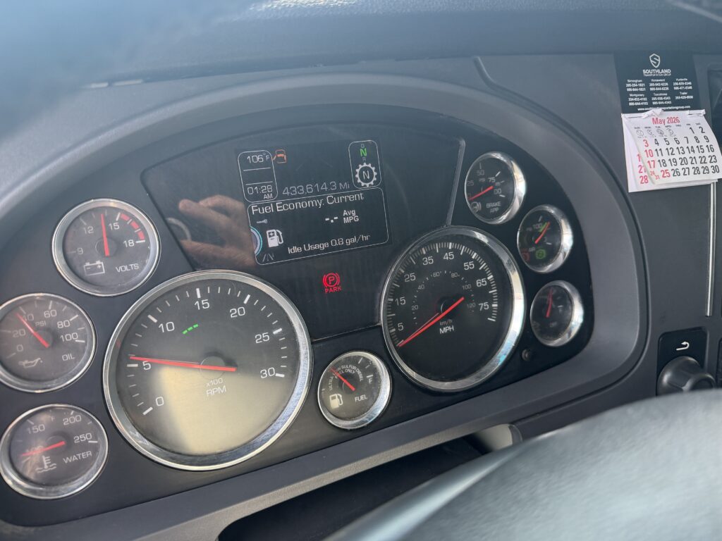 2021 Kenworth in Birmingham, AL — photo 7